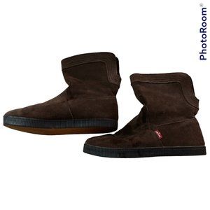 LEVI'S SLIP ON BROWN SUEDE BOOTIES SIZE 7.5
